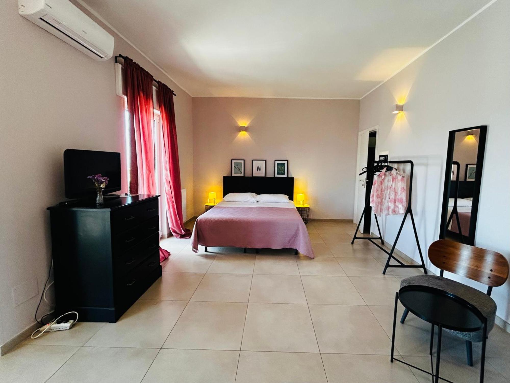 Apartment Antonella Ostuni Bagian luar foto